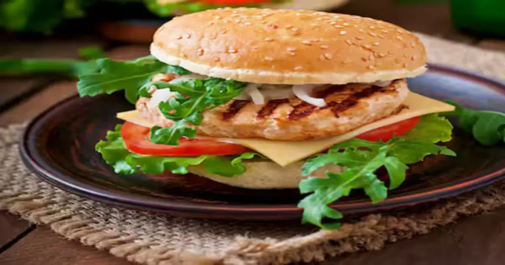 Sanduíche gourmet de frango