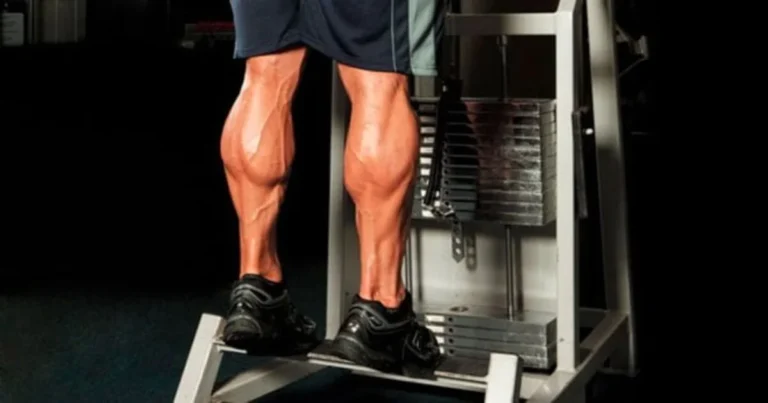 Como fortalecer suas panturrilhas: Dicas para destravar o crescimento.